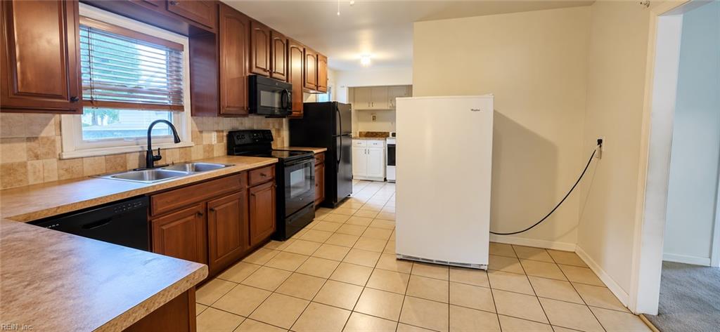 1129 78th St Property Photo 5