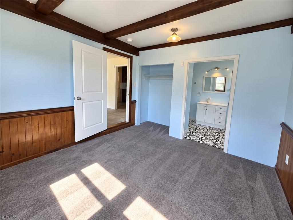 1129 78th St Property Photo 9