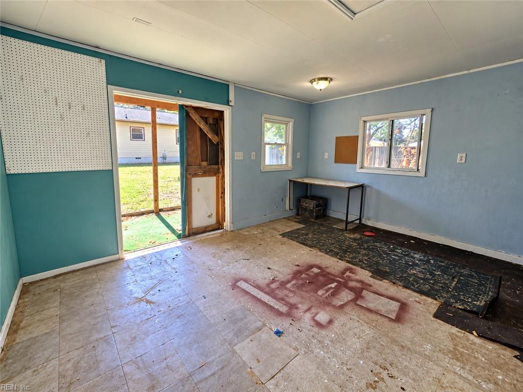 1129 78th St Property Photo 20