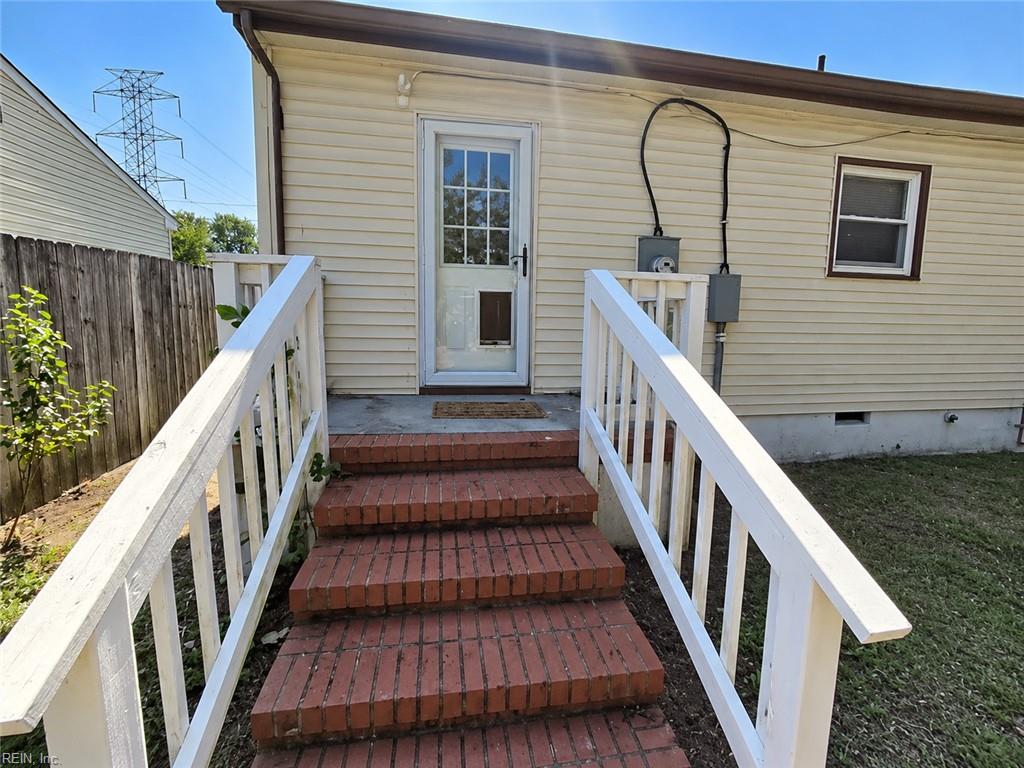 1129 78th St Property Photo 25