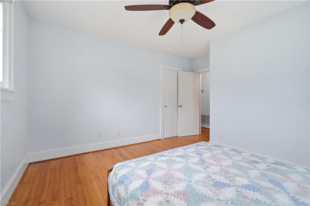 20504 Todd Ave Property Photo 24