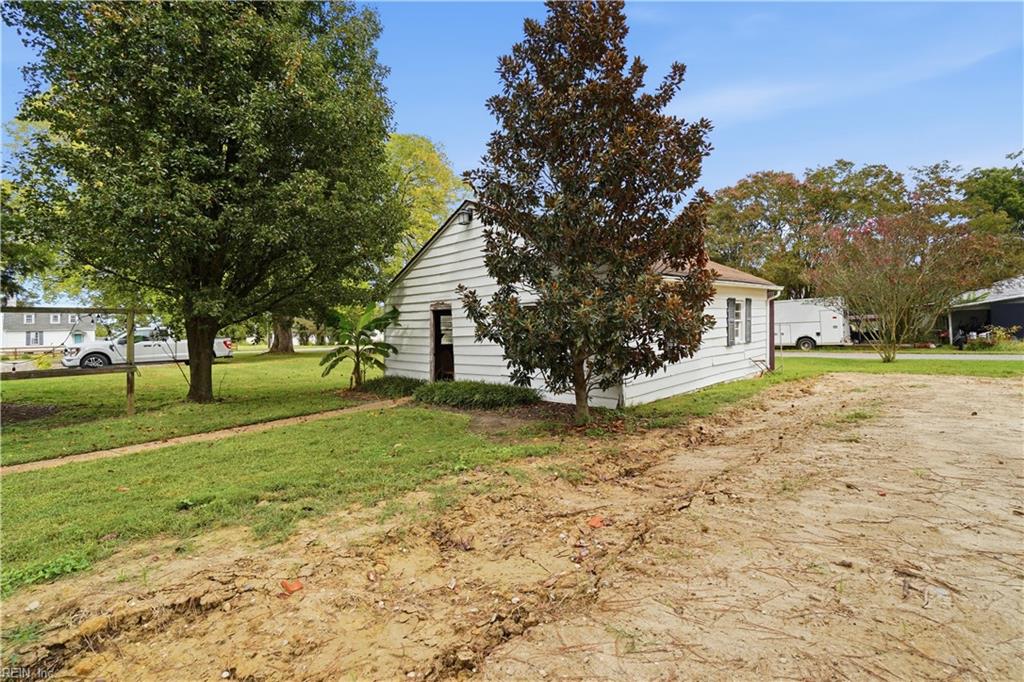20504 Todd Ave Property Photo 28