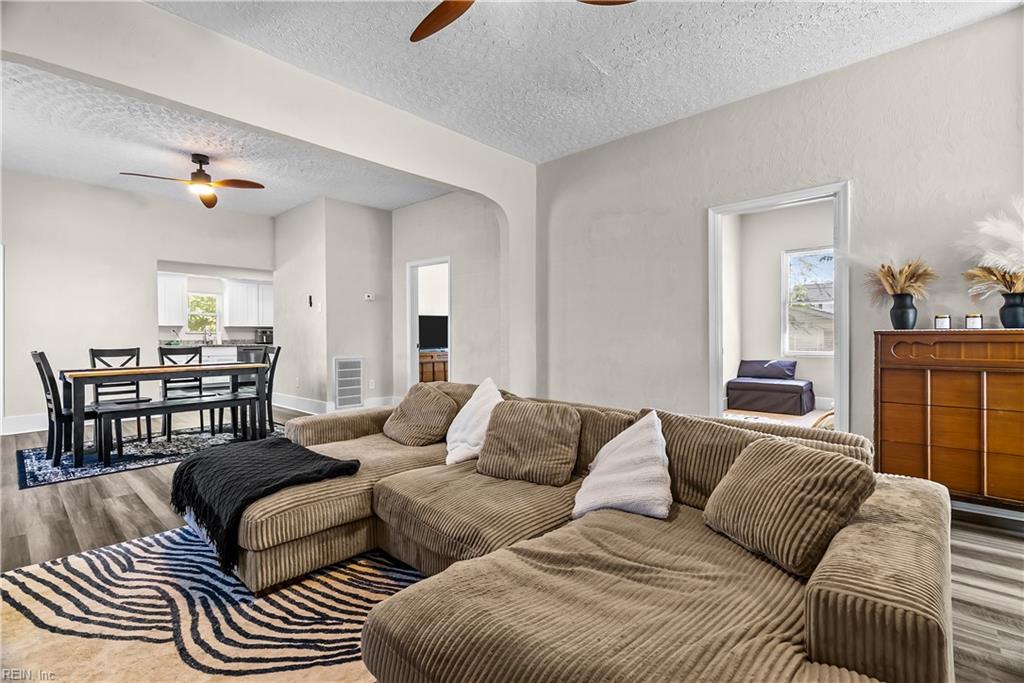 2612 Madison Ave Property Photo 4