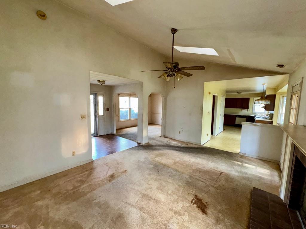 5125 Crabtree Pl Property Photo 6