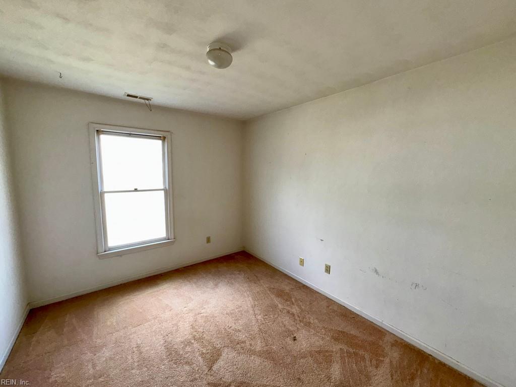 5125 Crabtree Pl Property Photo 9