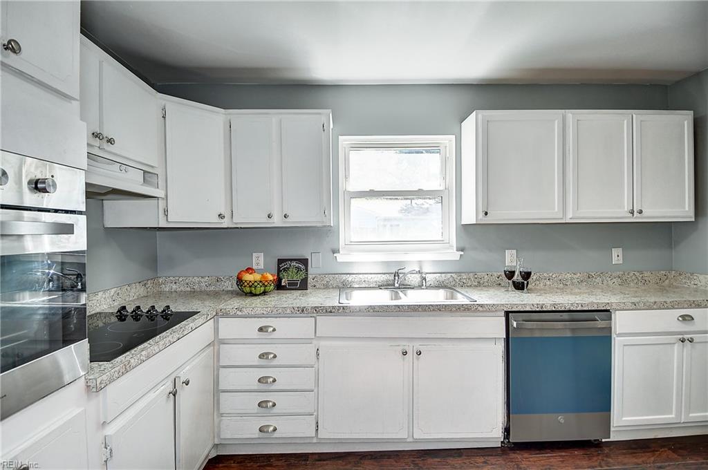 5313 Sherluck Rd Property Photo 15
