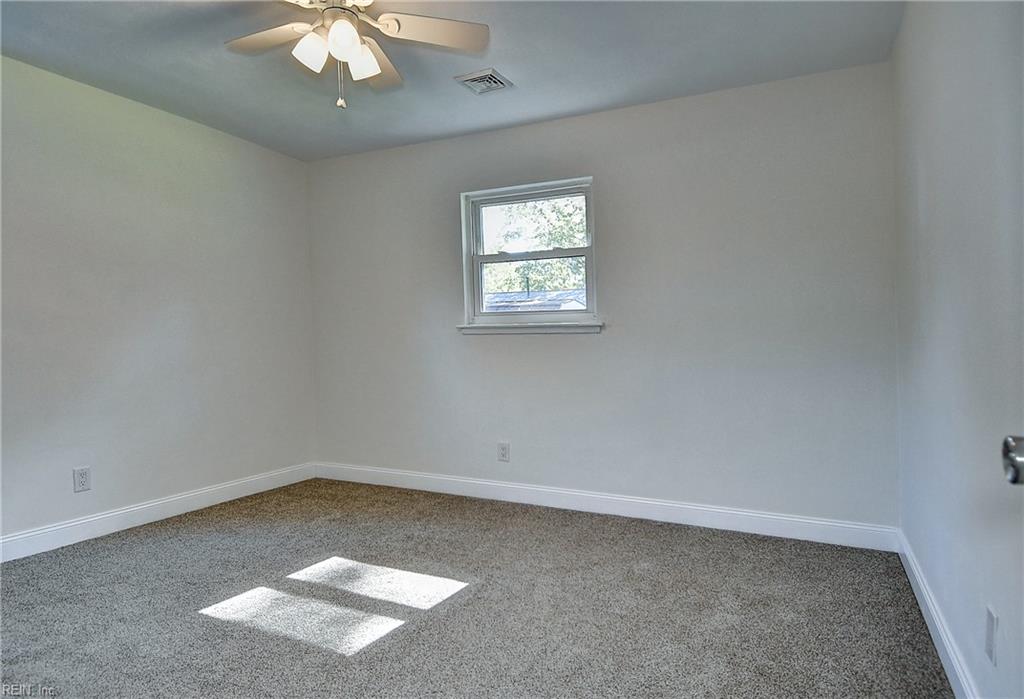 5313 Sherluck Rd Property Photo 28