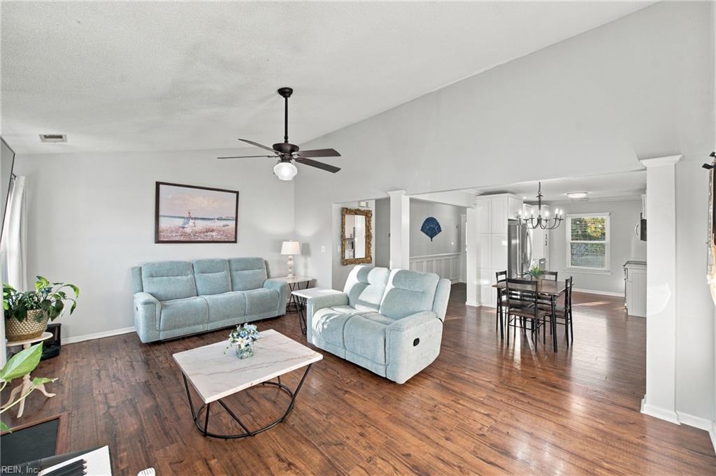 212 Waterwood Way Property Photo 13