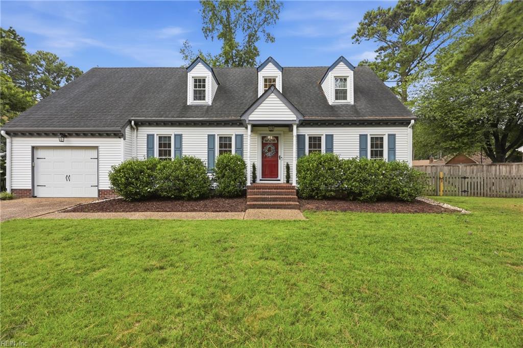 424 Pines Of Warrick Dr Property Photo 3