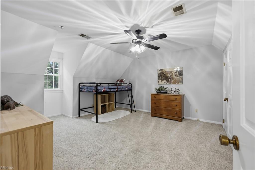 424 Pines Of Warrick Dr Property Photo 34