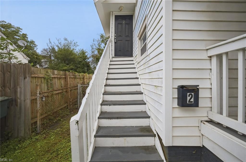 2840 Ballentine Blvd Property Photo 3