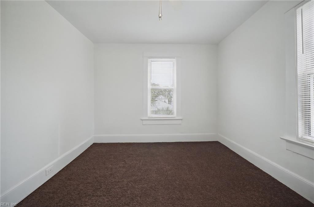 2840 Ballentine Blvd Property Photo 12