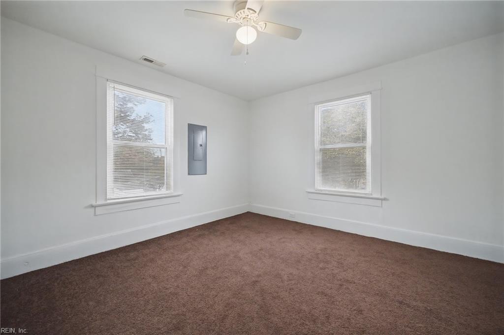 2840 Ballentine Blvd Property Photo 13