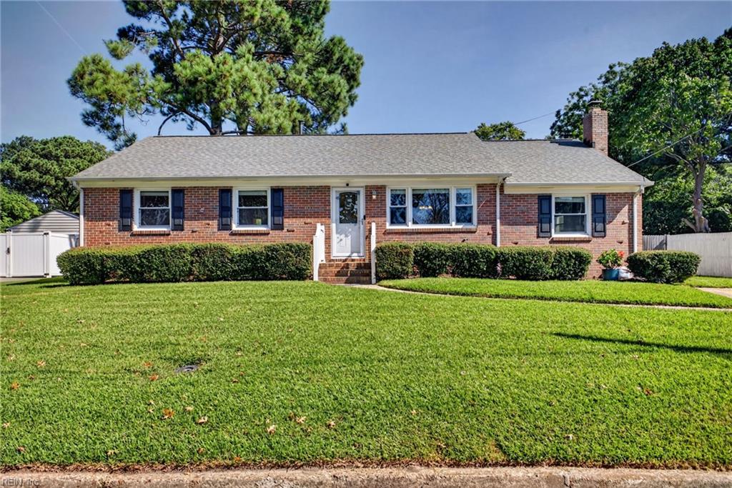 3741 Linnet Ln Property Photo 1