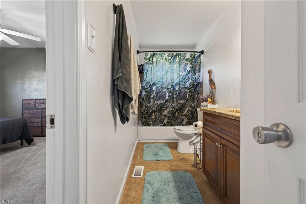 3741 Linnet Ln Property Photo 17