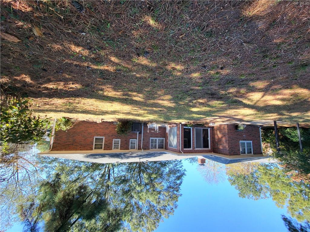 4617 Bromfield Ave Property Photo 2