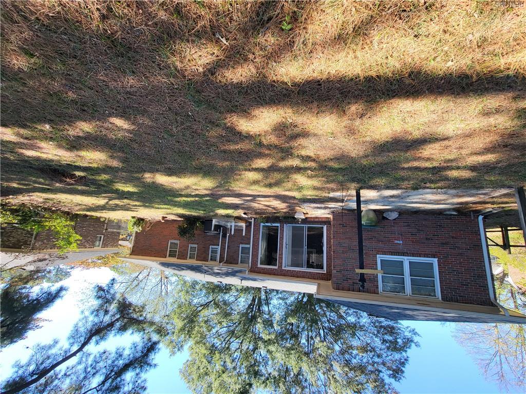 4617 Bromfield Ave Property Photo 3