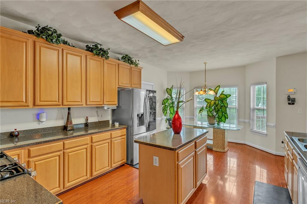 1311 Piedmont Arch Property Photo 5