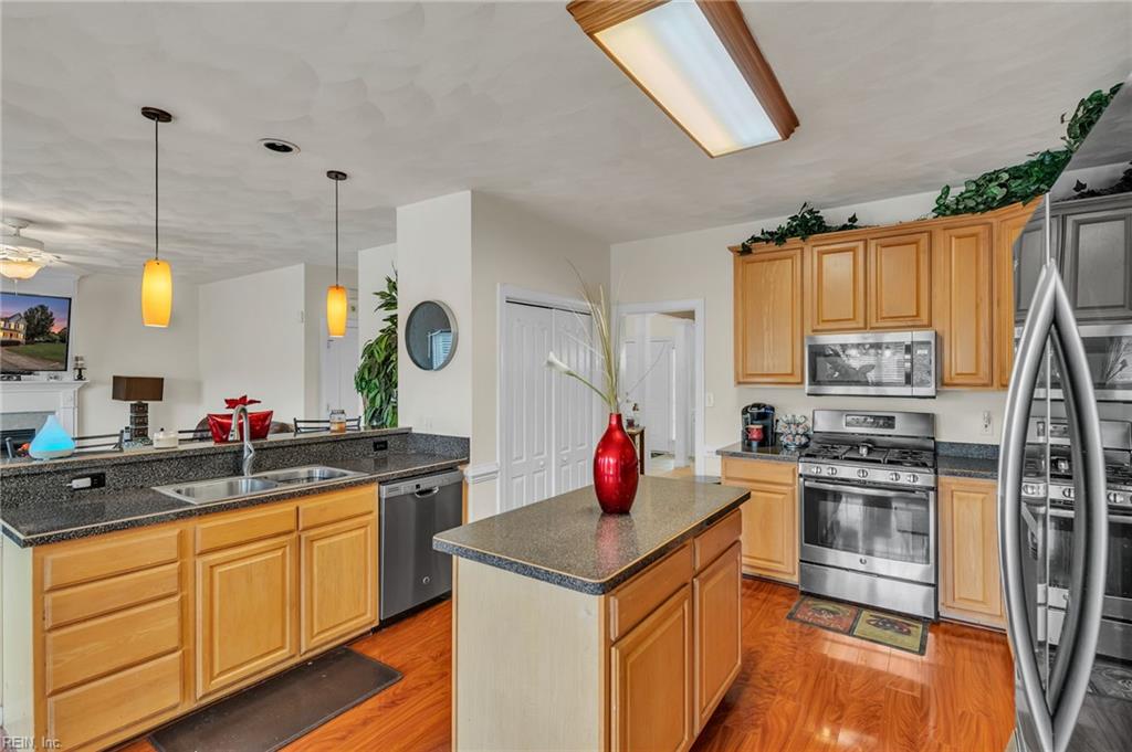 1311 Piedmont Arch Property Photo 8