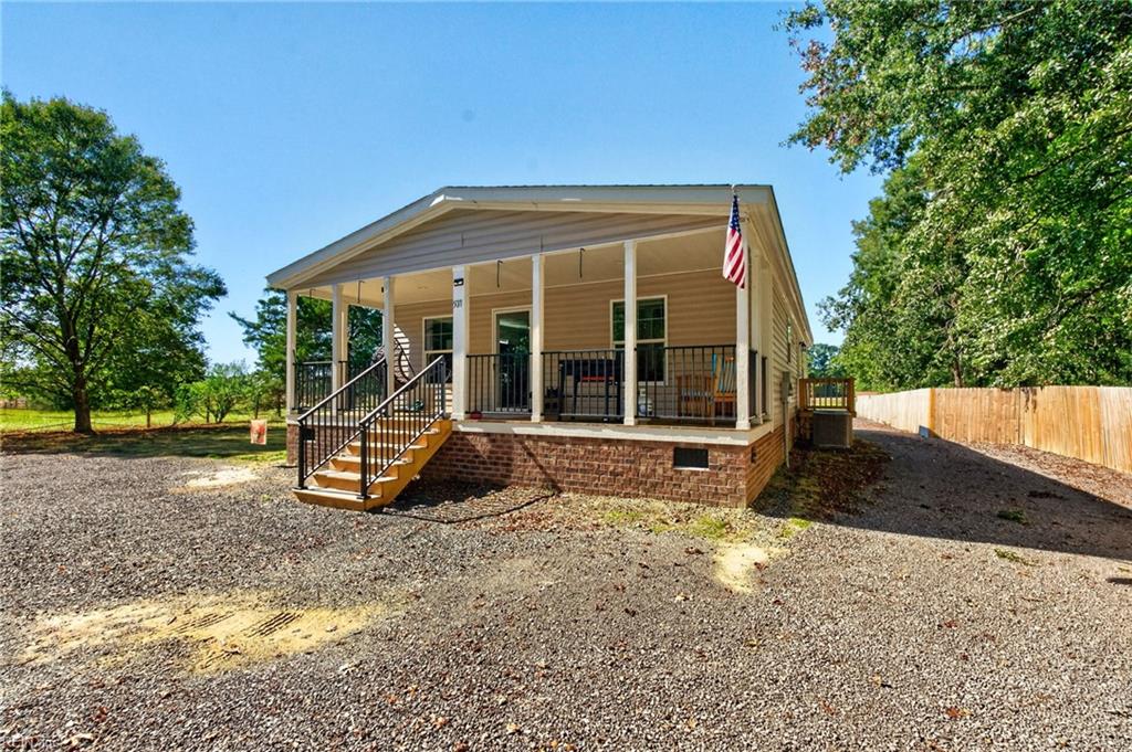 5071 Mineral Spring Rd Property Photo 1