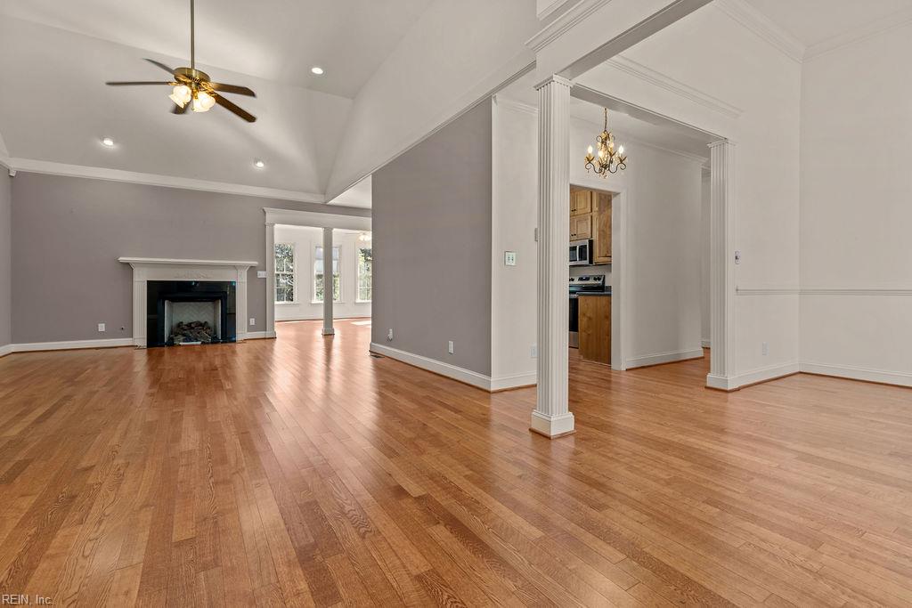 320 Meadow Ln Property Photo 11