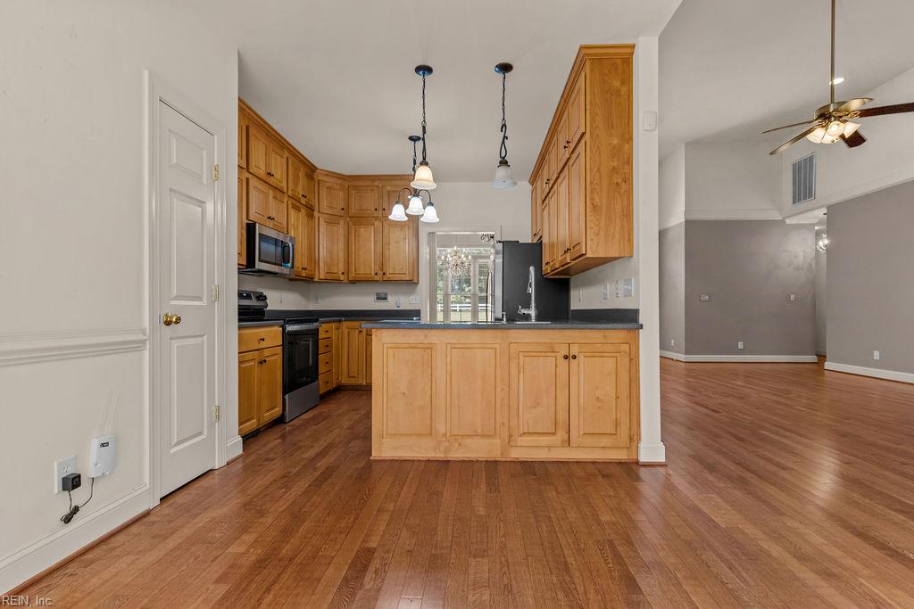 320 Meadow Ln Property Photo 18