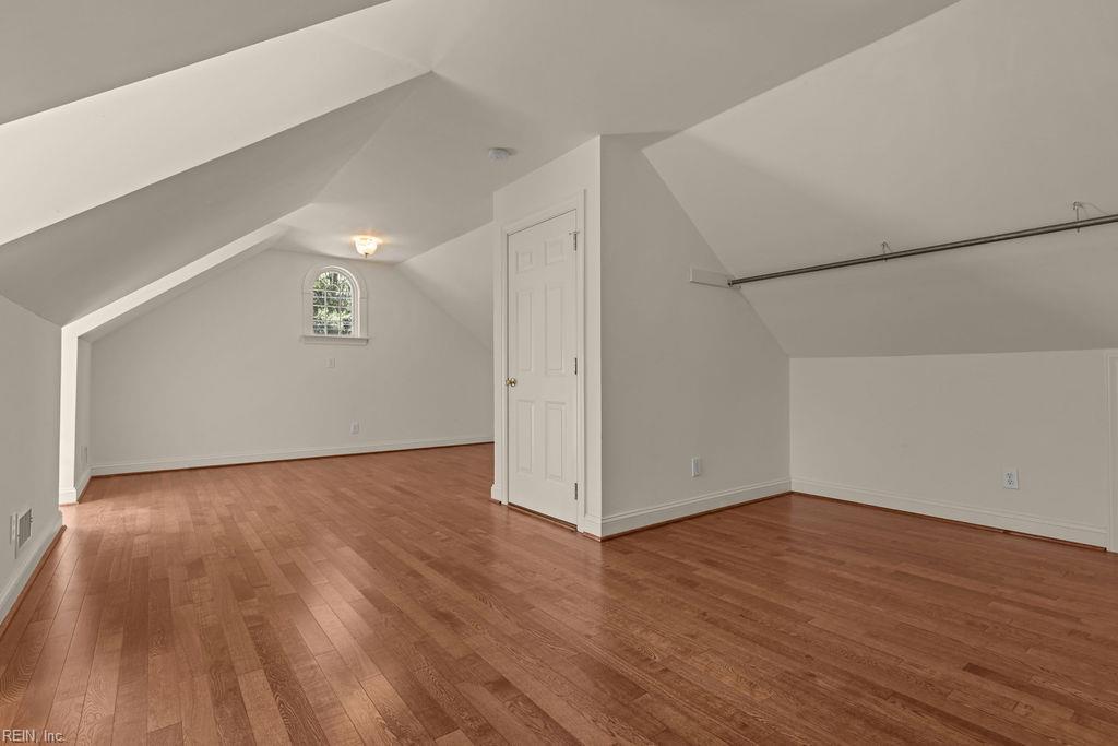 320 Meadow Ln Property Photo 22