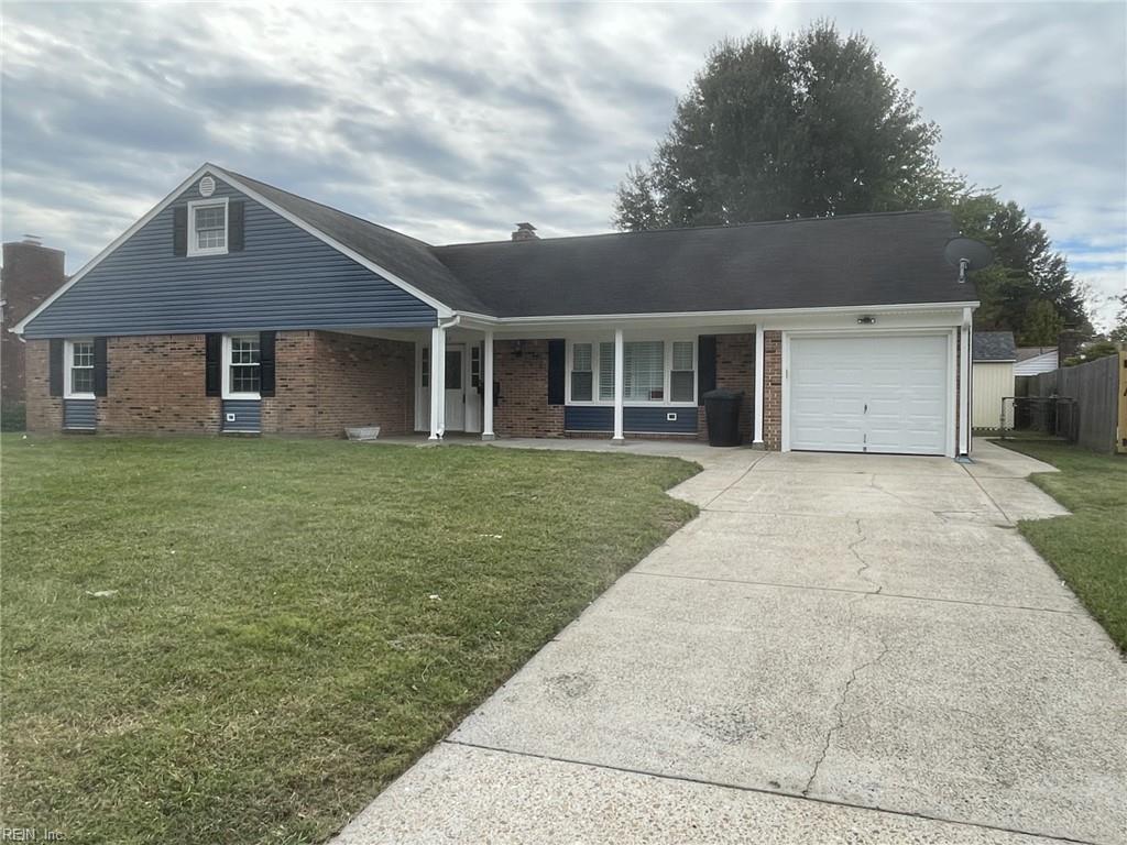 5305 Thornbury Ln Property Photo 3