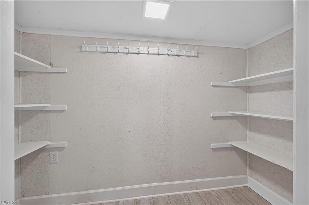 48 N Boxwood St Property Photo 15