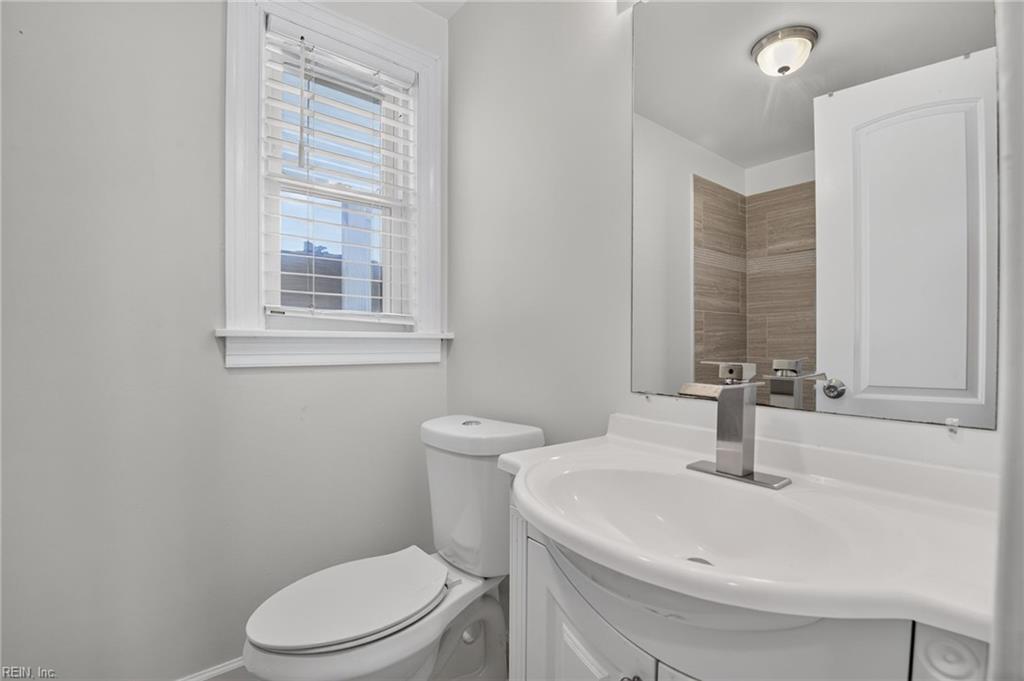 48 N Boxwood St Property Photo 16