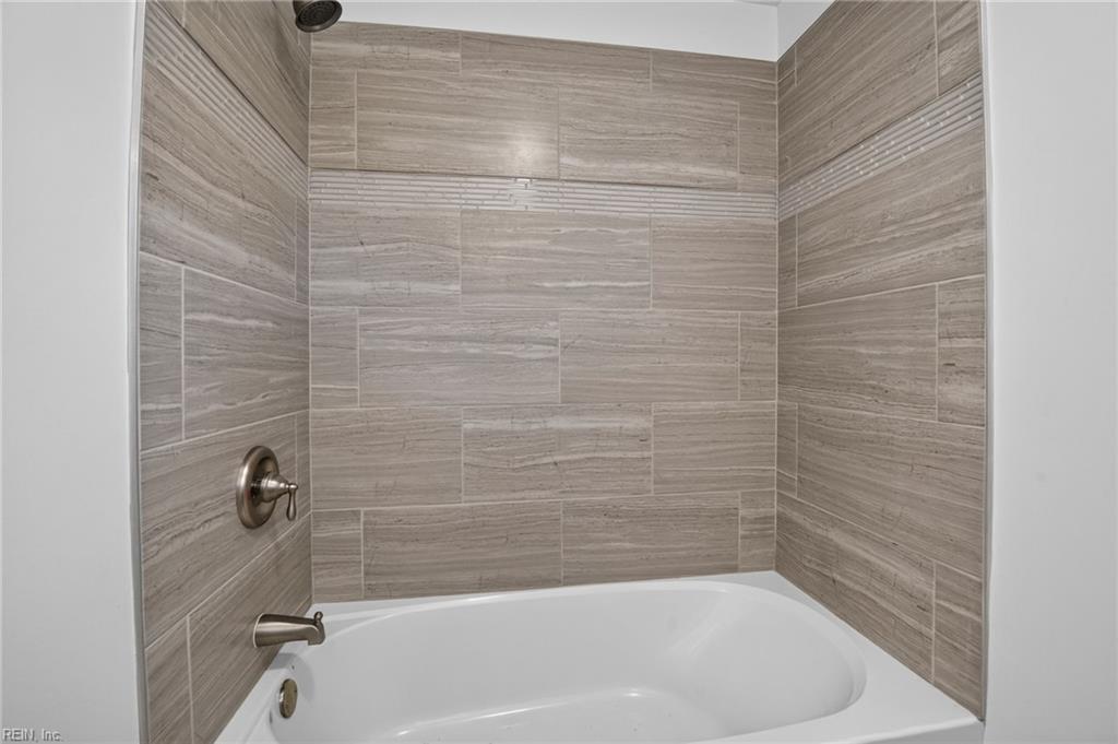 48 N Boxwood St Property Photo 17