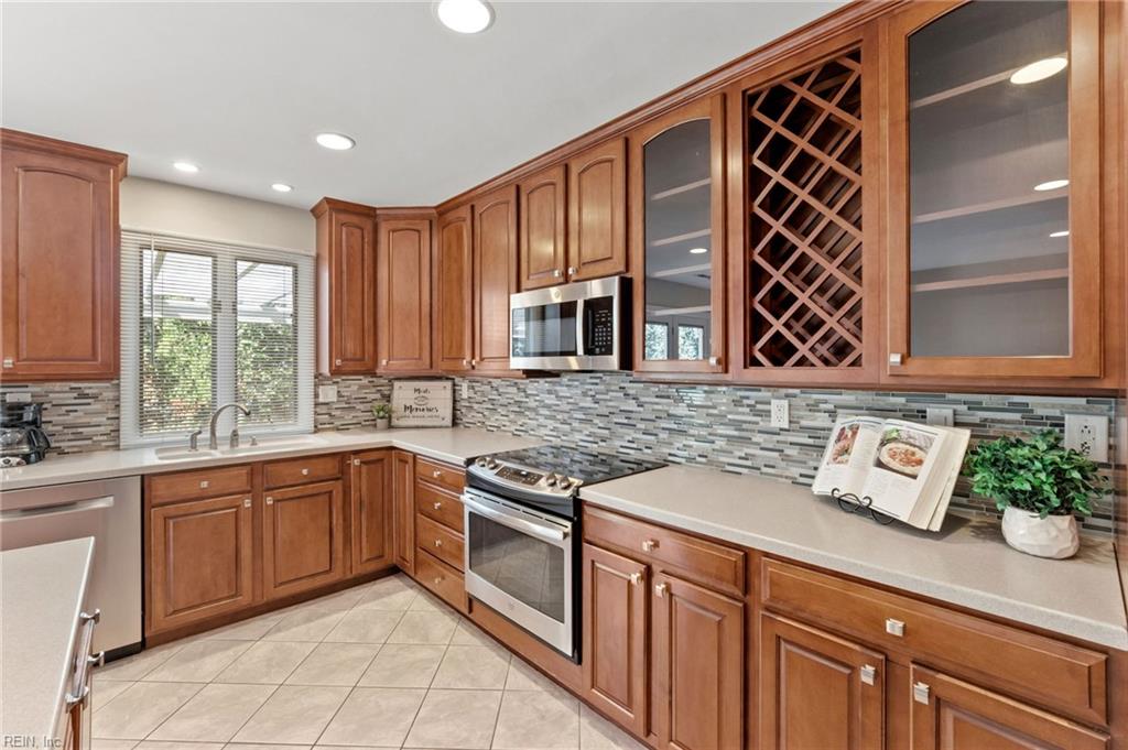 1852 Timberwood Ln Property Photo 13