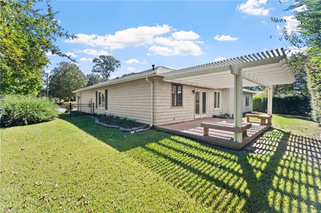 1852 Timberwood Ln Property Photo 34