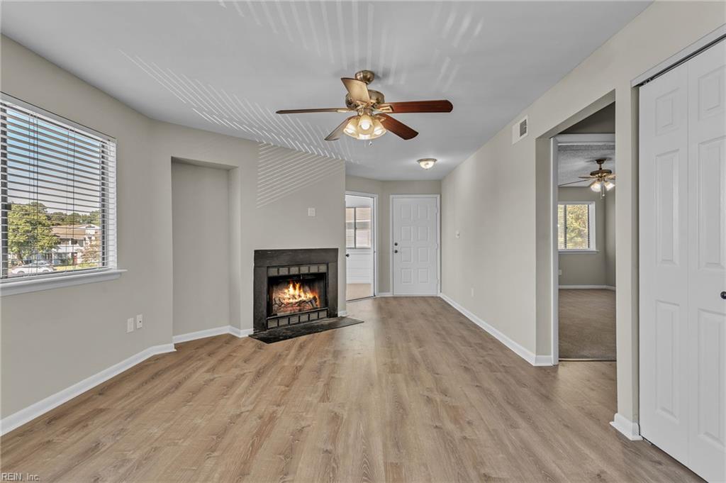 550 Pheasant Rn Property Photo 3