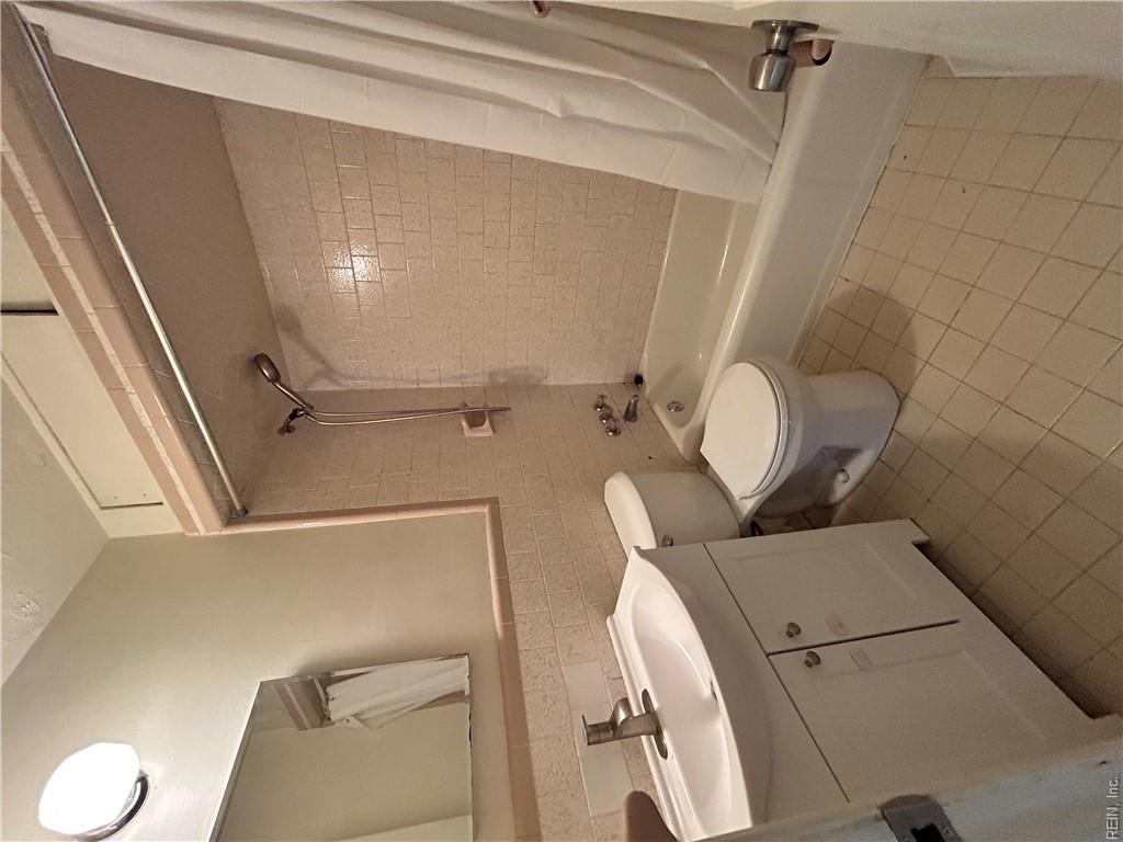 27 Wellington Dr Property Photo 5