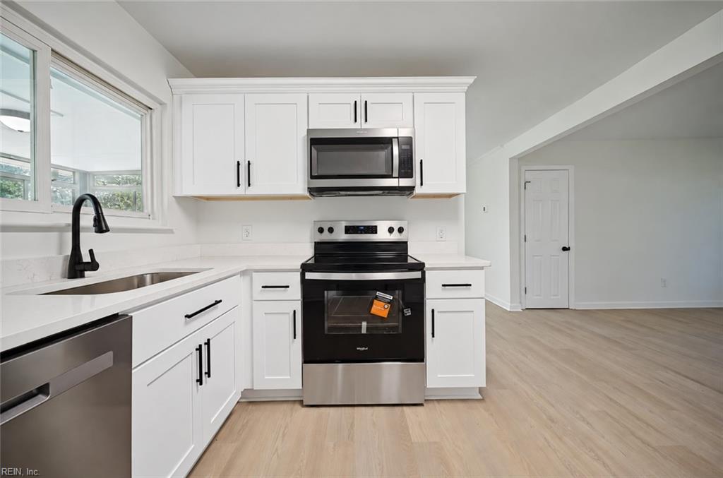 408 Grenfell Ave Property Photo 10