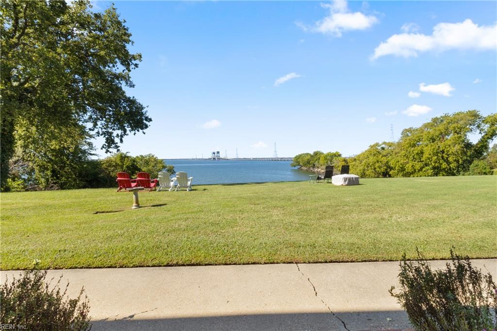7305 River Rd Property Photo 2