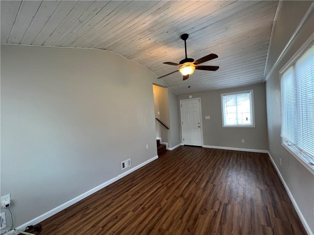 520 Aragona Blvd Property Photo 15
