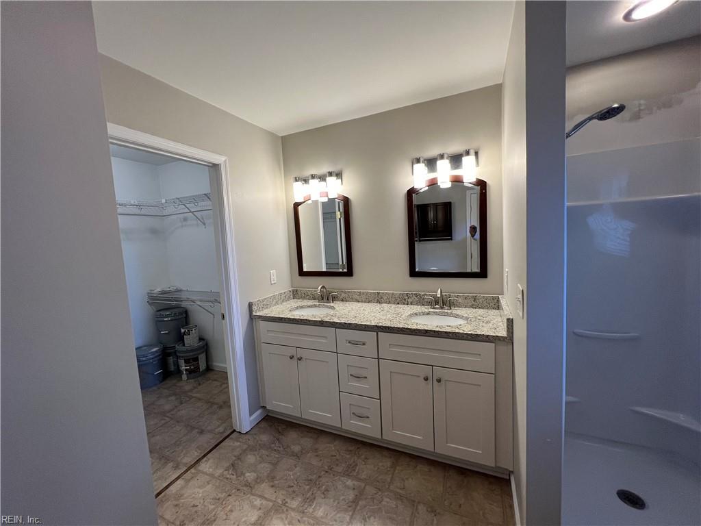 520 Aragona Blvd Property Photo 25