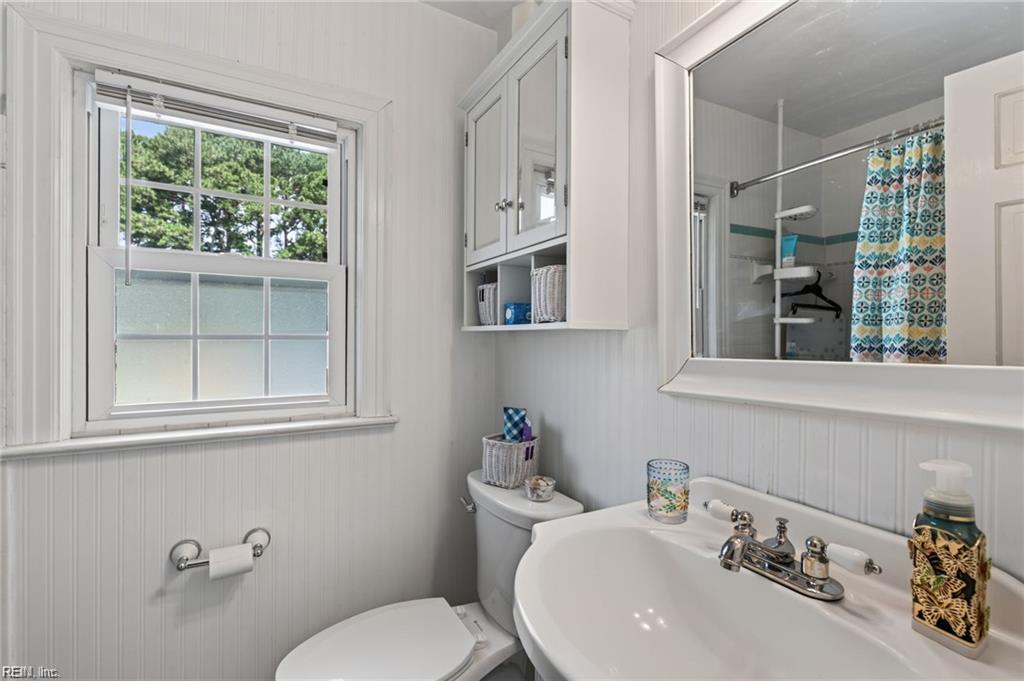 3316 Kindlewood Cres Property Photo 23