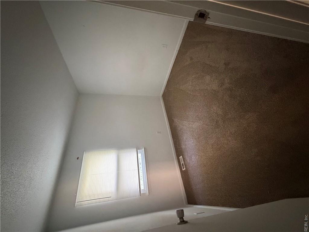5359 Grand Lake Cres Property Photo 15