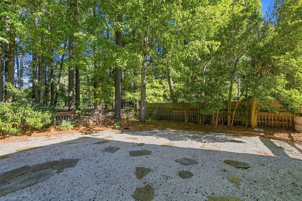 122 Crosspointe Ct Property Photo 38