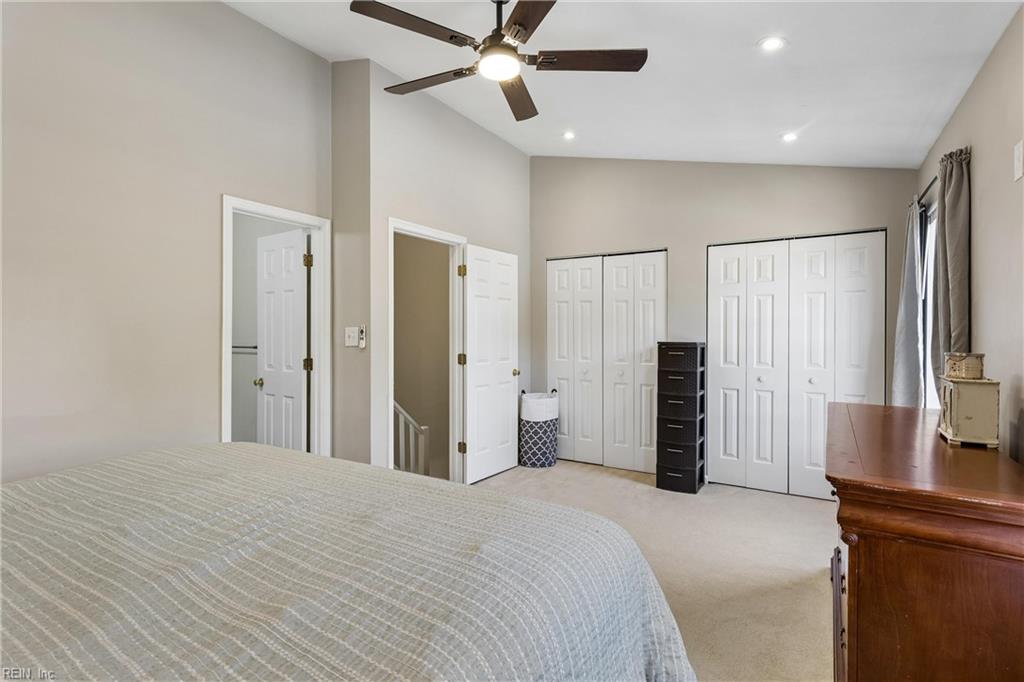 411 Wrought Iron Bnd Property Photo 25