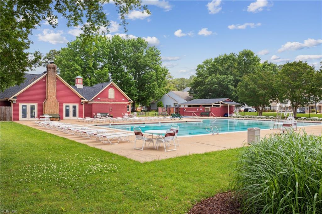 411 Wrought Iron Bnd Property Photo 42