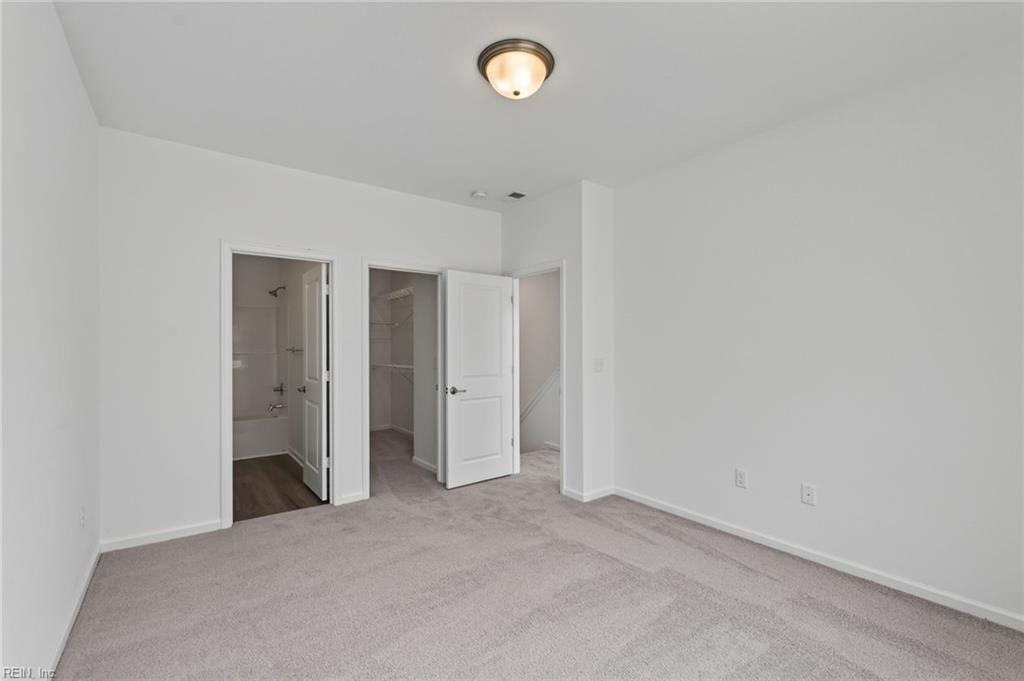 2042 Mango St Property Photo 16