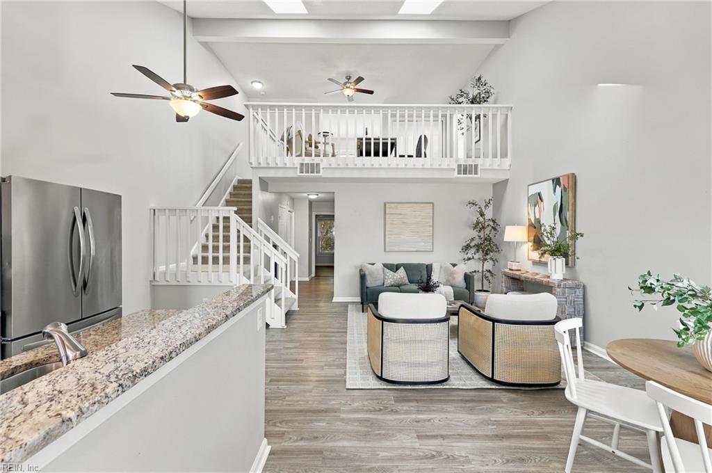 821 Cannonade Trl Property Photo 2