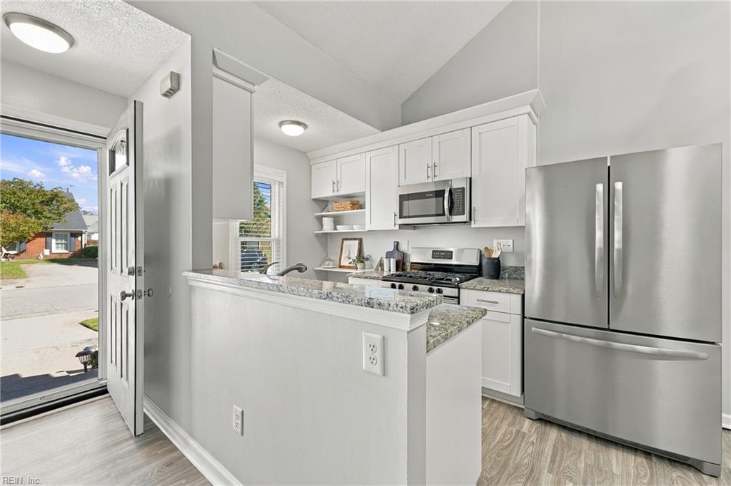 821 Cannonade Trl Property Photo 9