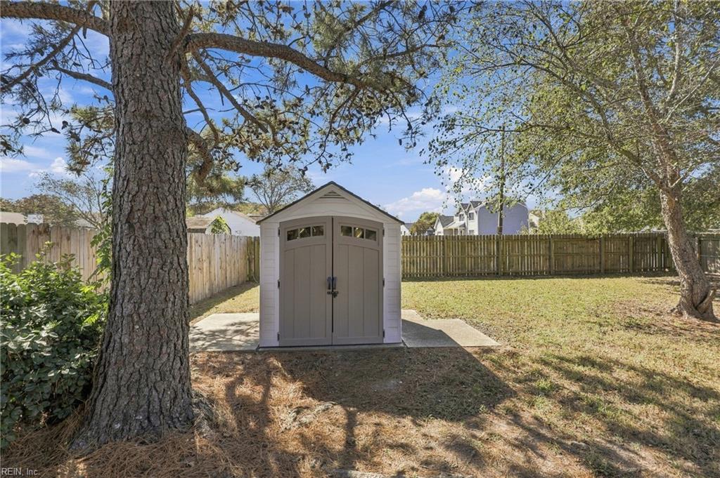 821 Cannonade Trl Property Photo 32