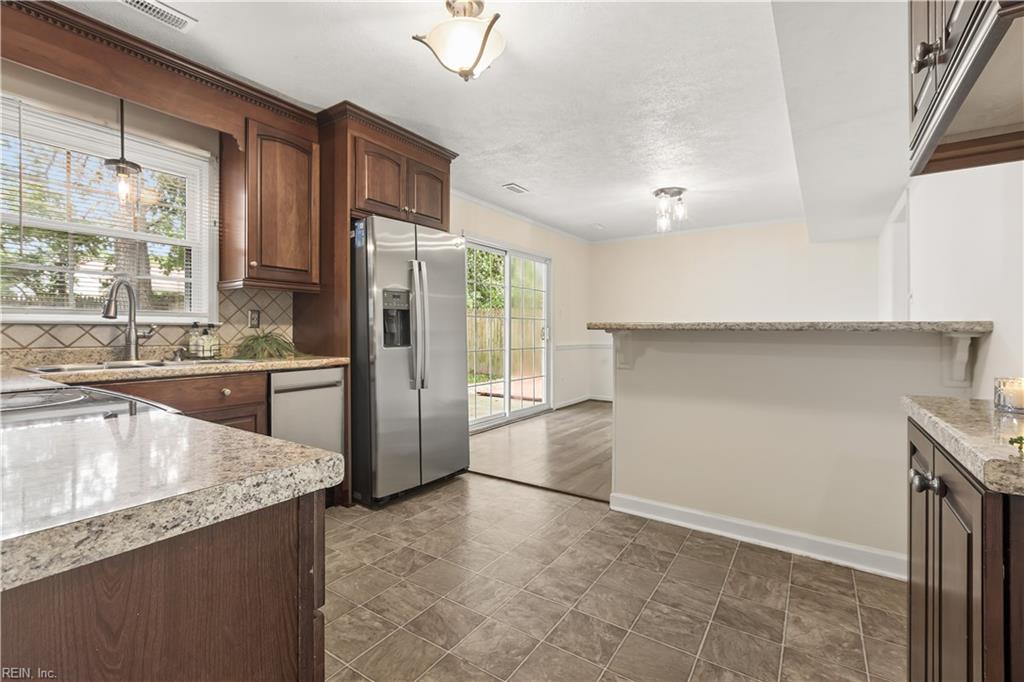 410 Chowan Pl Property Photo 10