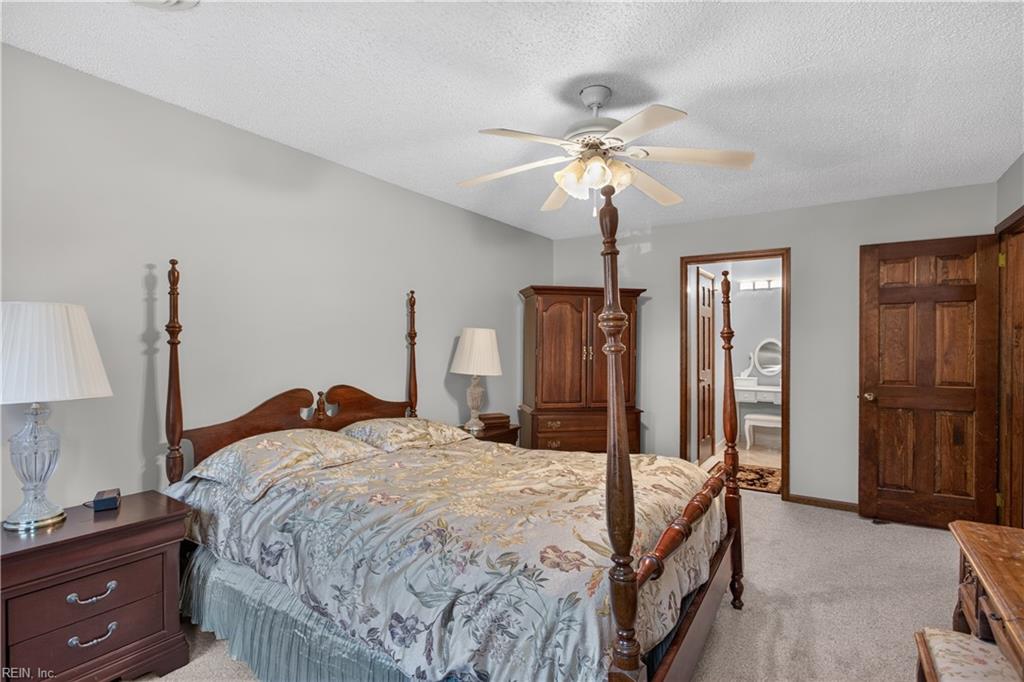 828 Woodrow Ct Property Photo 24